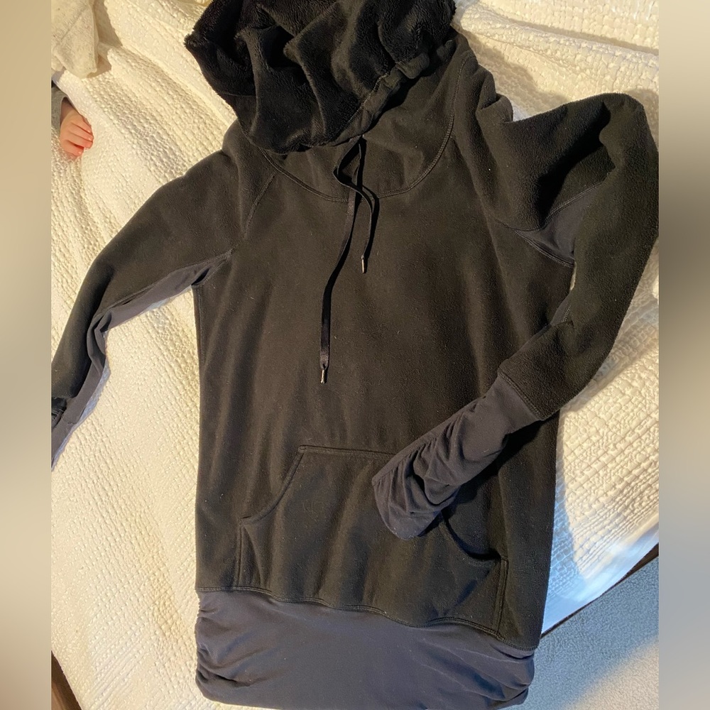 Lululemon don’t hurry be happy fleece pullover